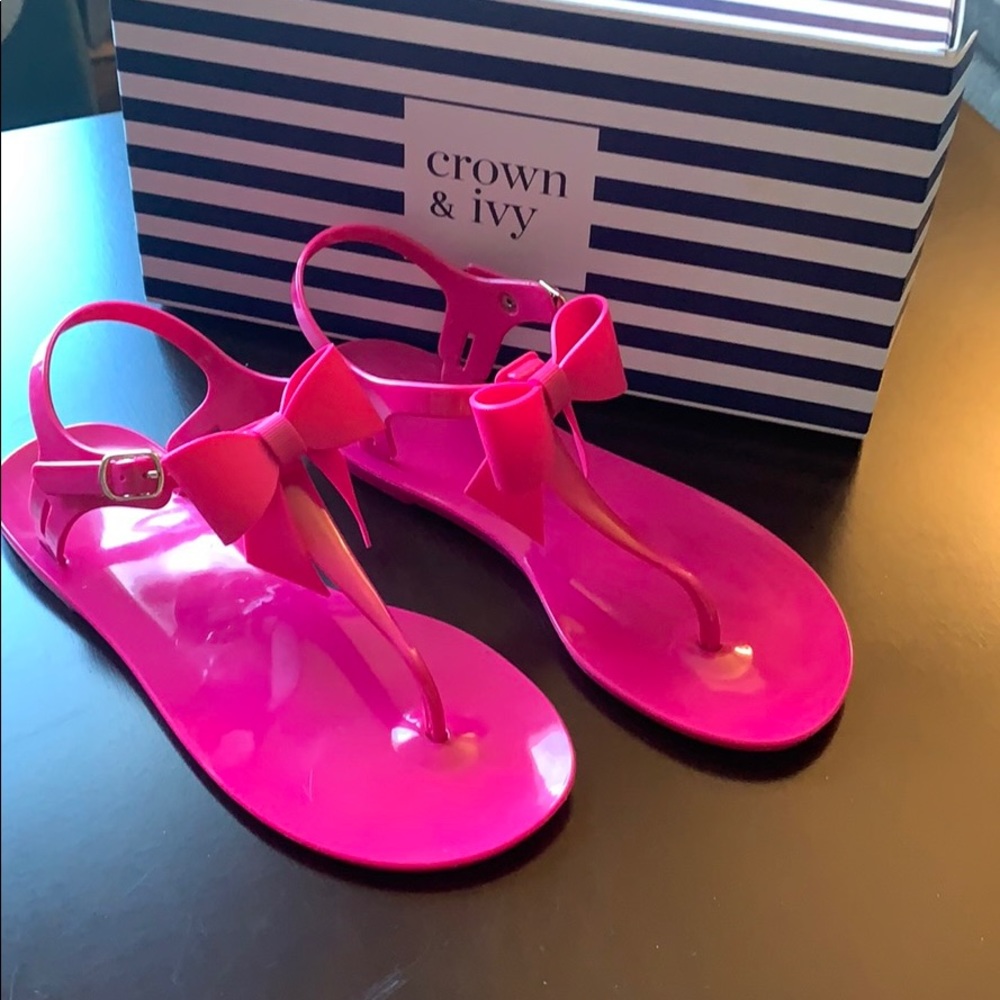 Crown & Ivy Hot Pink Jelly Sandals Size 7
